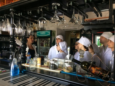 Посещение ресторана «Одесса»  в рамках изучения дисциплины «Оборудование предприятий общественного питания» Фото 2