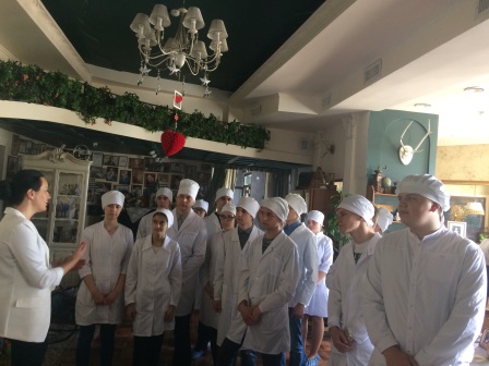 Посещение ресторана «Одесса»  в рамках изучения дисциплины «Оборудование предприятий общественного питания» Фото 3