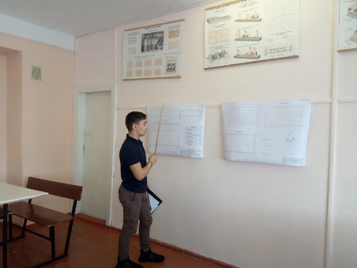В Краснокутском филиале СГАУ прошла защита  первого курсового проекта Фото 10