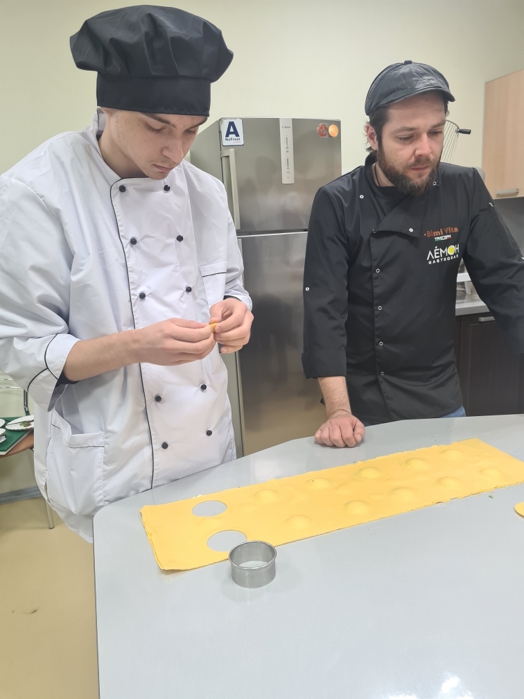 Мастер – класс по приготовлению блюд итальянской кухни Фото 10