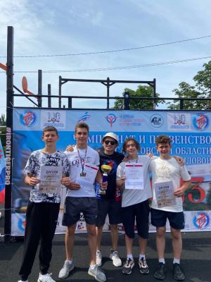 Студент Краснокутского филиала стал чемпионом по воркауту