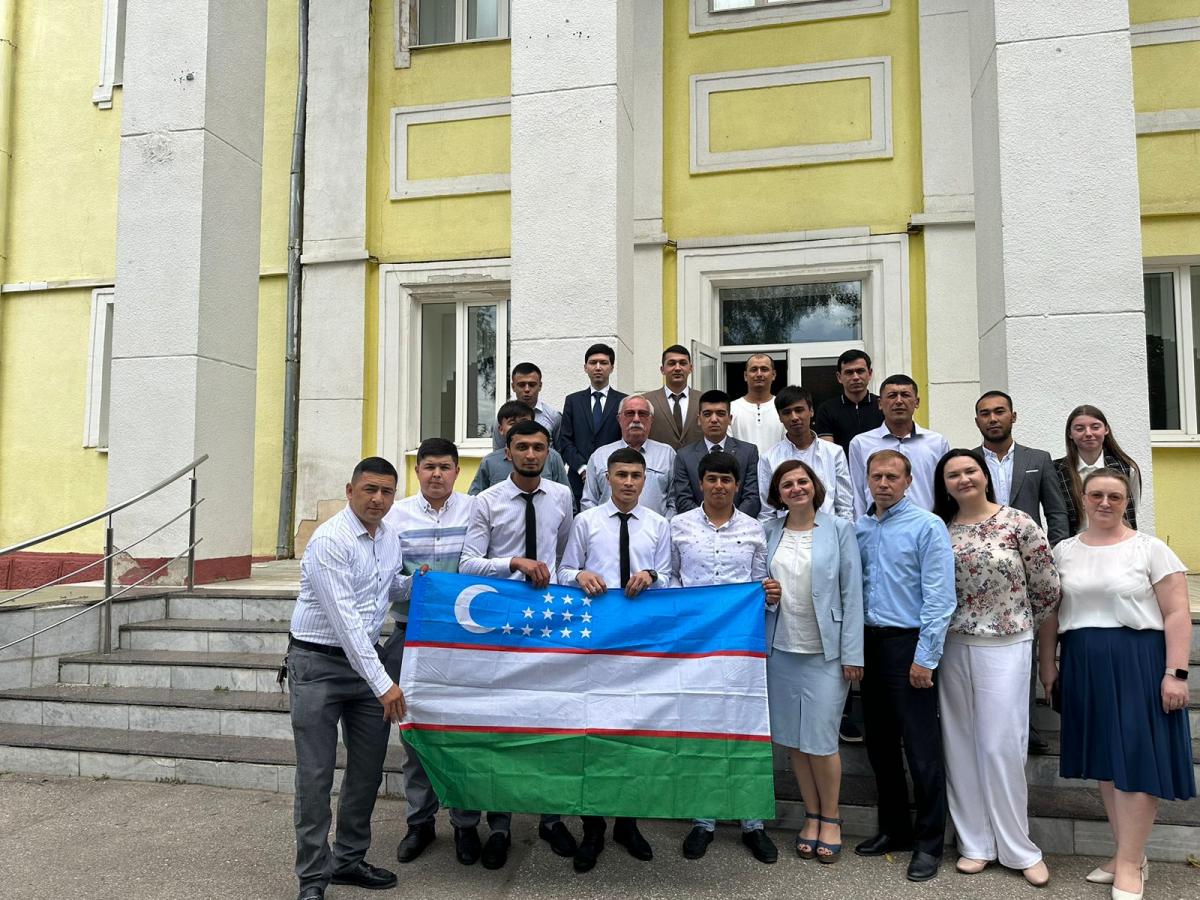 Защита ВКР и торжественное вручение дипломов иностранным студентам Республики Узбекистан Фото 8