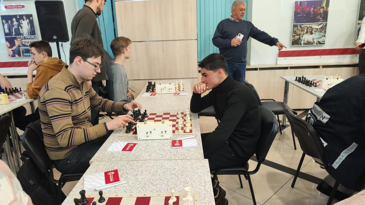 Иностранные слушатели ИМС – участники чемпионата по шахматам Фото 3