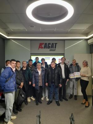 Студенты факультета инженерии и природообустройства посетили с экскурсией дилерский центр автохолдинга «Агат».