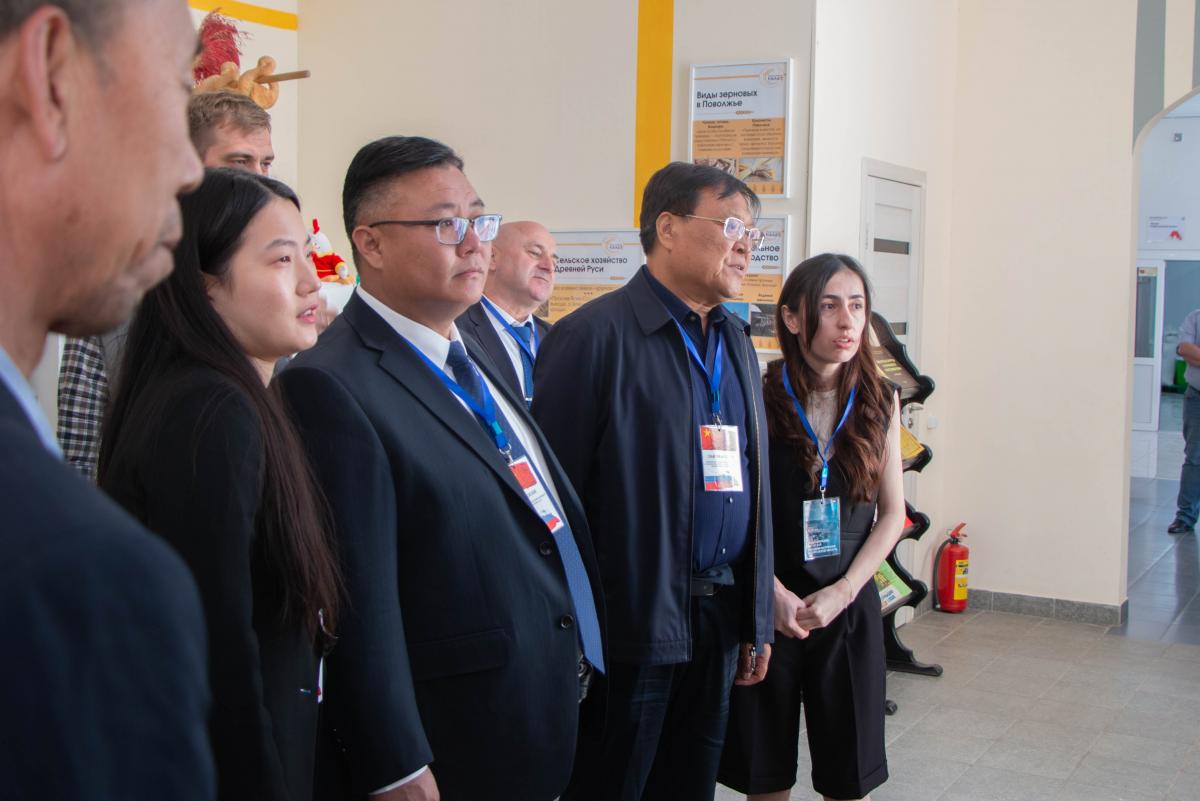 Университет посетила делегация Китайской Народной Республики Фото 2
