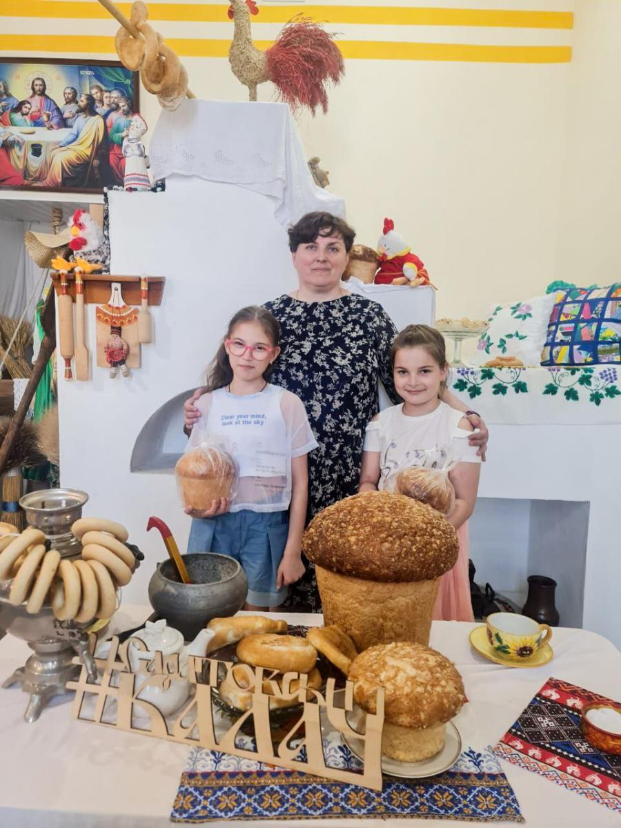 Дети сотрудников и ППС в музее Саратовский калач Фото 4