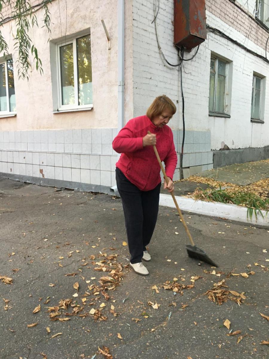 Городской субботник Фото 1