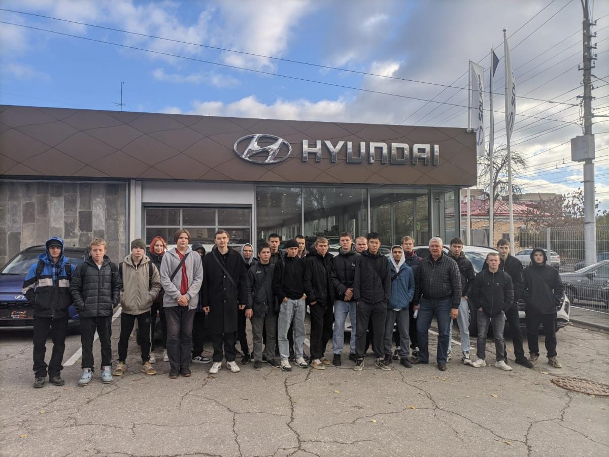 Посещение дилеркого центра Hyundai Элвис Премиум Фото 1