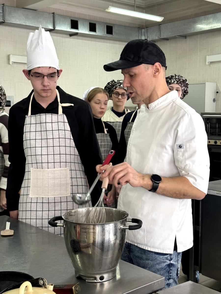 Мастер-класс «Печем блинчики профессионально» от ведущего шеф-повара Фото 4