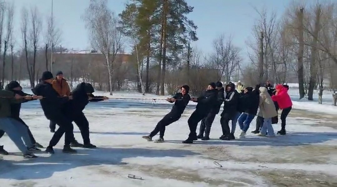 В техникуме прошли традиционные гуляния «Широкая Масленица» Фото 1