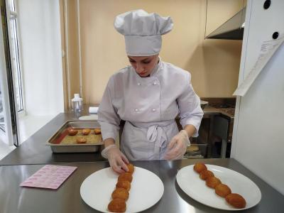 Демонстрационный экзамен по специальности 43.02.15 Поварское и кондитерское дело