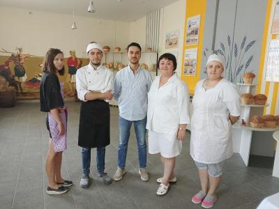 Вавиловский университет посетил французский кондитер