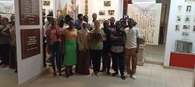 Слушатели подготовительного отделения посетили Музей саратовской гармоники имени А.С. и В.А. Комаровых