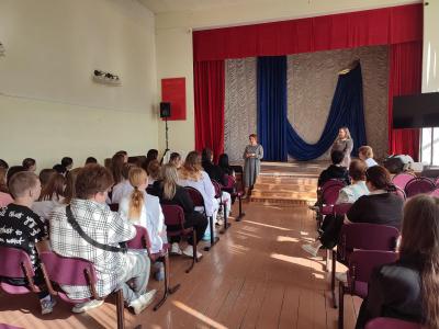 Встреча обучающихся с представителями кондитерской фабрики «Саратовская»