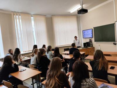 Кураторский час, посвященный Единому дню профилактики безнадзорности и правонарушений несовершеннолетних