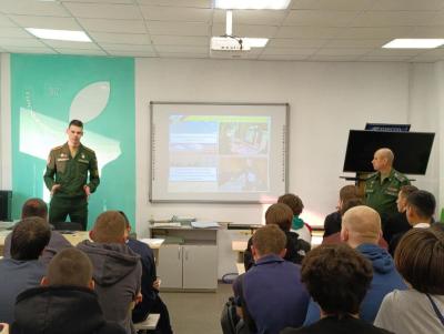 Встреча обучающихся колледжа с представителями Военной академии воздушно-космической обороны имени Маршала Советского союза Г.К. Жукова г. Тверь