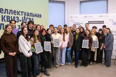 Профком студентов провел квиз‑игру «Лига знаний» для обучающихся ведущих вузов Саратова