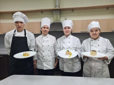 Внутренний отбор студентов для участия в чемпионате «ПРОФЕССИОНАЛЫ» по компетенции «Поварское дело»