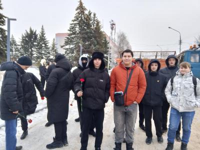 В г. Марксе прошел митинг, посвященный 37 годовщине вывода войск из Афганистана.