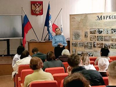 В Марксовском филиале Вавиловского университета обсудили профилактику суицидальных мыслей среди студентов