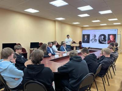 Лидеры IT-индустрии провели мотивационную встречу со студентами колледжа: от разработки ПО для нефтегазового сектора до веб-технологий и карьерных стартапов