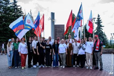 Активисты университета приняли участие в патриотическом мероприятии «Народов много - Россия одна»