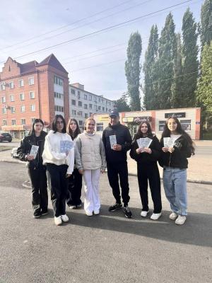Студенты Марксовского филиала Вавиловского университета провели акцию против наркотиков