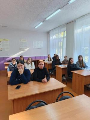 Сила слова: в Марковском филиале прошёл классный час о важности общения
